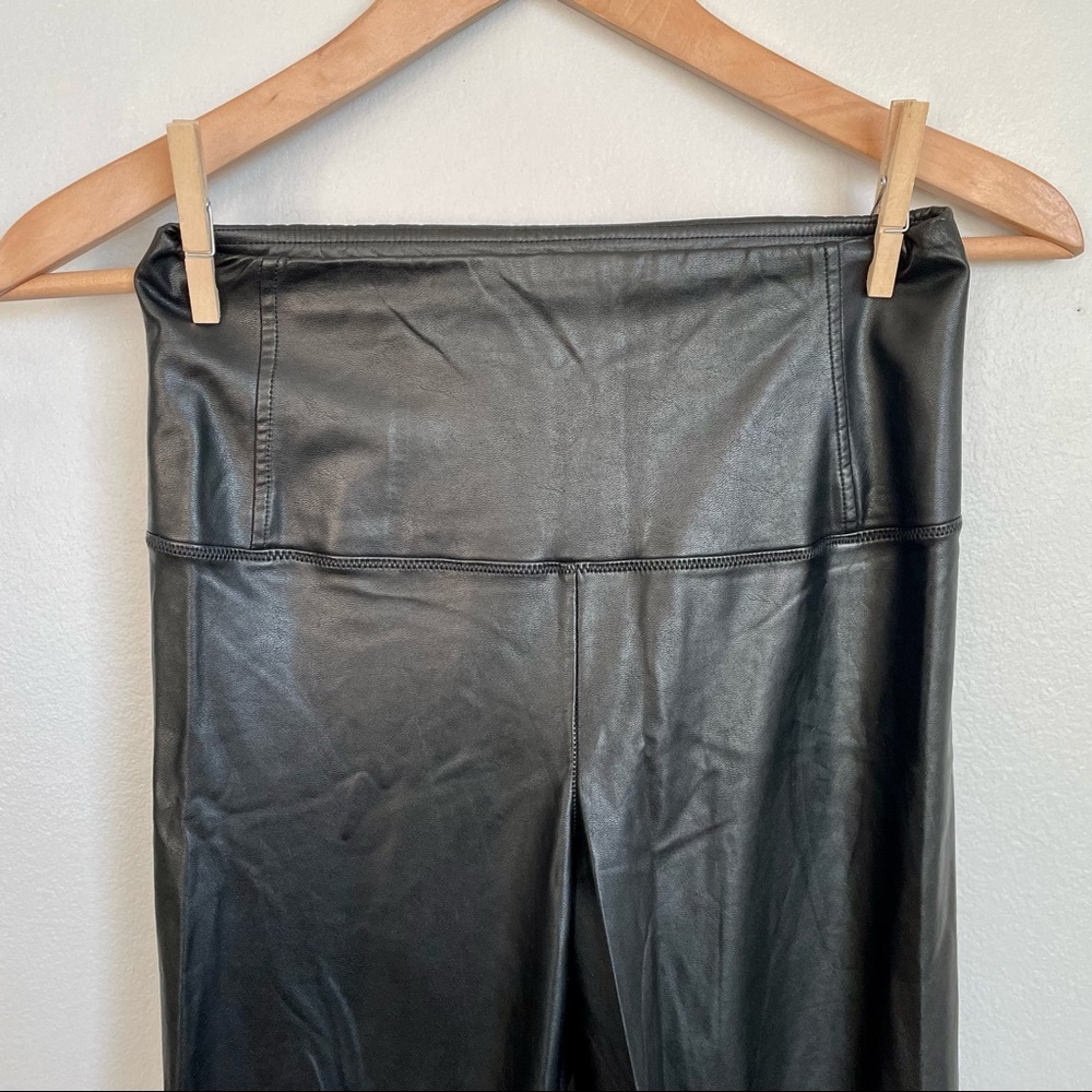 Aritzia Wilfred Free Daria Pant Vegan Leather Leggings - Picture 7 of 8